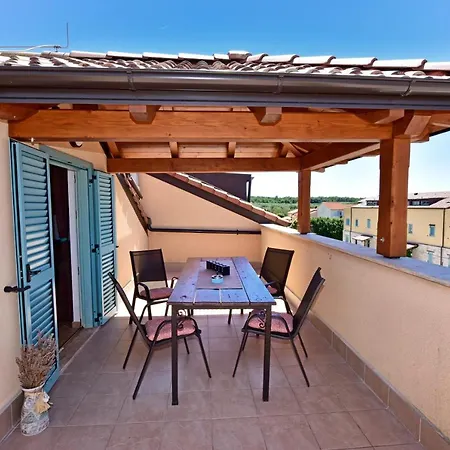 Apartman Alavanda - App S Bazenom Porec