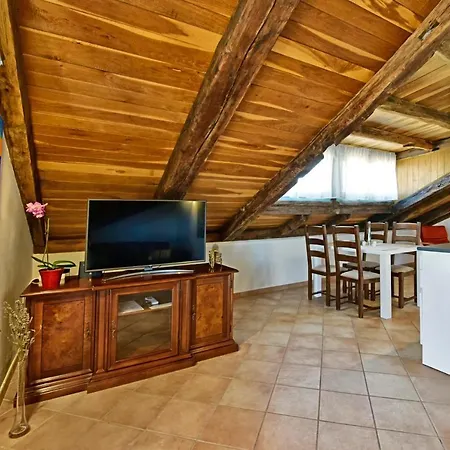 Alavanda - App S Bazenom * Porec